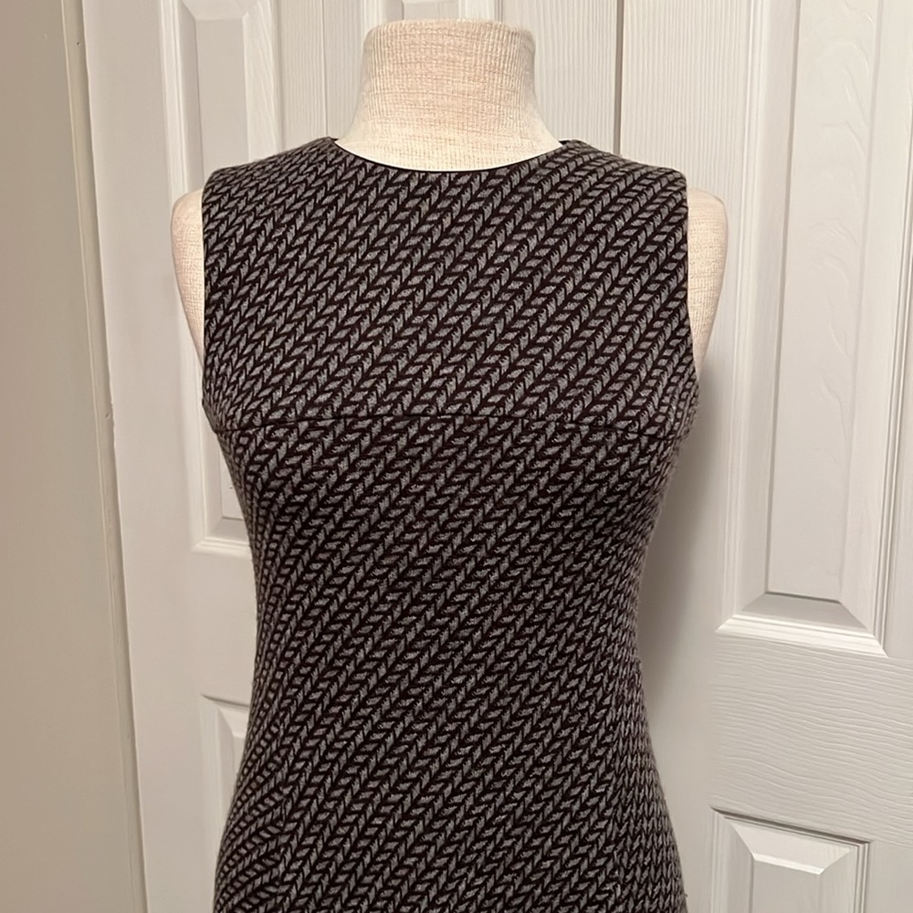 Giorgio Armani Brown and Gray Sleeveless Wool A-Line Dress Size 42 Italian